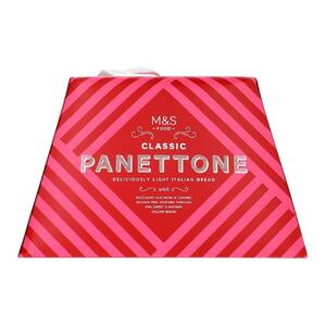 marksandspencer_XMAS2023_FOOD_tradicni italske vanocni panettone_199,90Kc_foto2.jpg